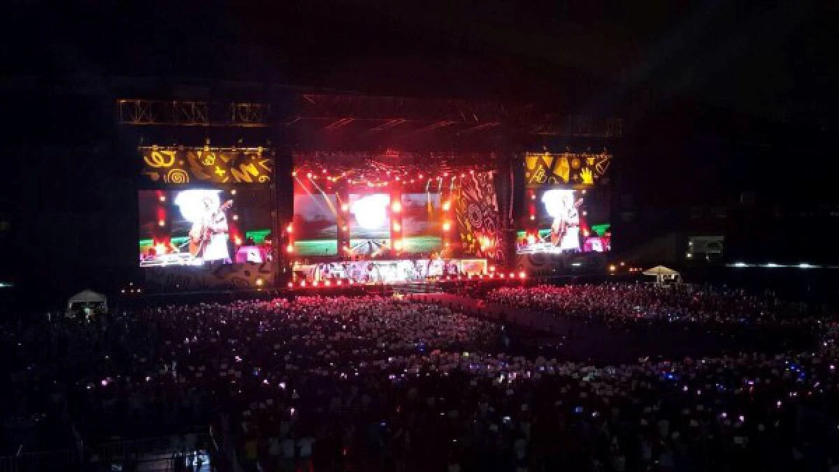 หล่อมันส์ฟิน!One Directionจัดเต็มคอนเสิร์ตครั้งแรกในไทย (ชมภาพชุด)