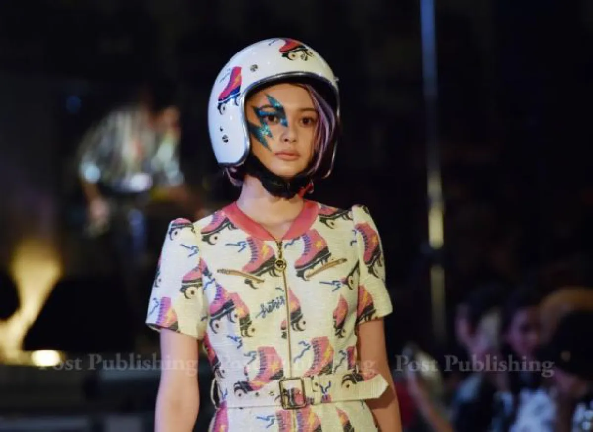 Thai fashion designer Sretsis opens Tokyo Fashion Week (photos)