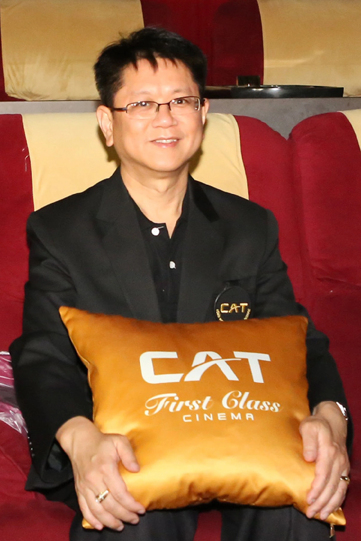 CAT ร่วมกับ เอส เอฟ ยกระดับอีกขั้นของความหรูหรา เปิดโรงภาพยนตร์ระดับเวิลด์คลาส “CAT First Class Cinema”