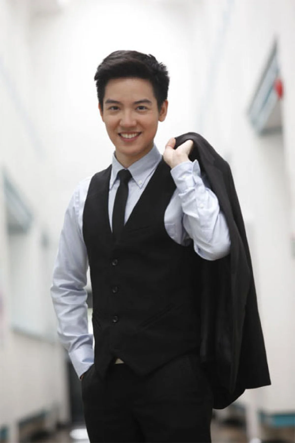 เวลคัมเวิลด์! พบเอก พรพงเมตตา