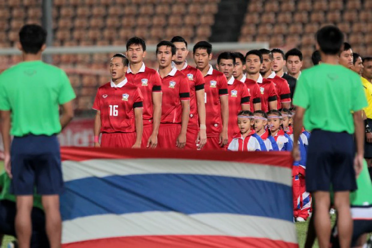 เครื่องร้อนช้า!ไทยซัดท้ายเกมดับลอดช่อง 2-0