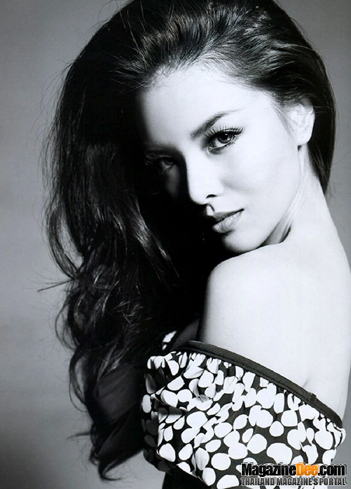 เจ้าสาวป้ายแดง!"ลีเดีย"อวดหุ่นแซ่บในชุดบิกินี่