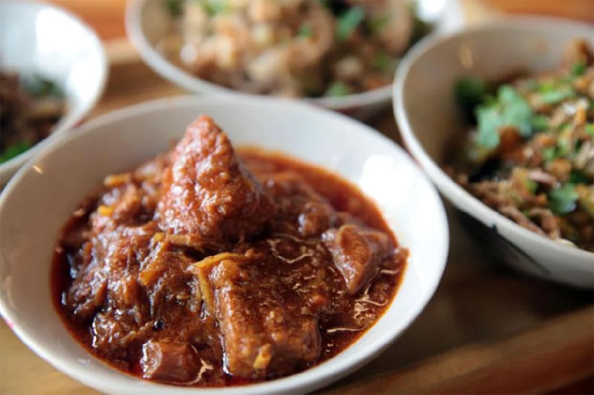 หอมด่วน อาหารเหนือใจกลางกรุง