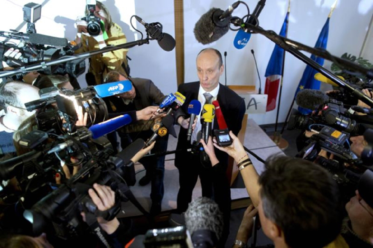 Plane crash: Focus on the co-pilot (Updated Saturday)