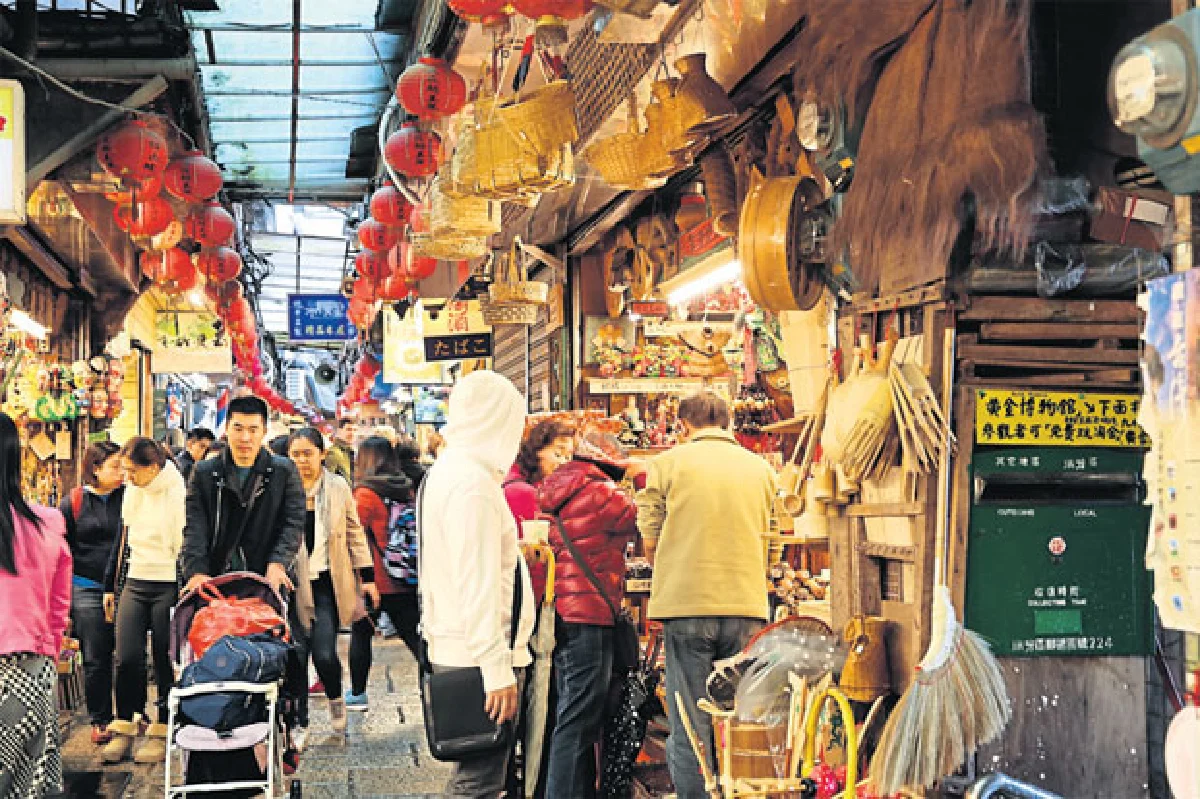 เพราะเขาทั้งสองฉันจึงมองไต้หวัน