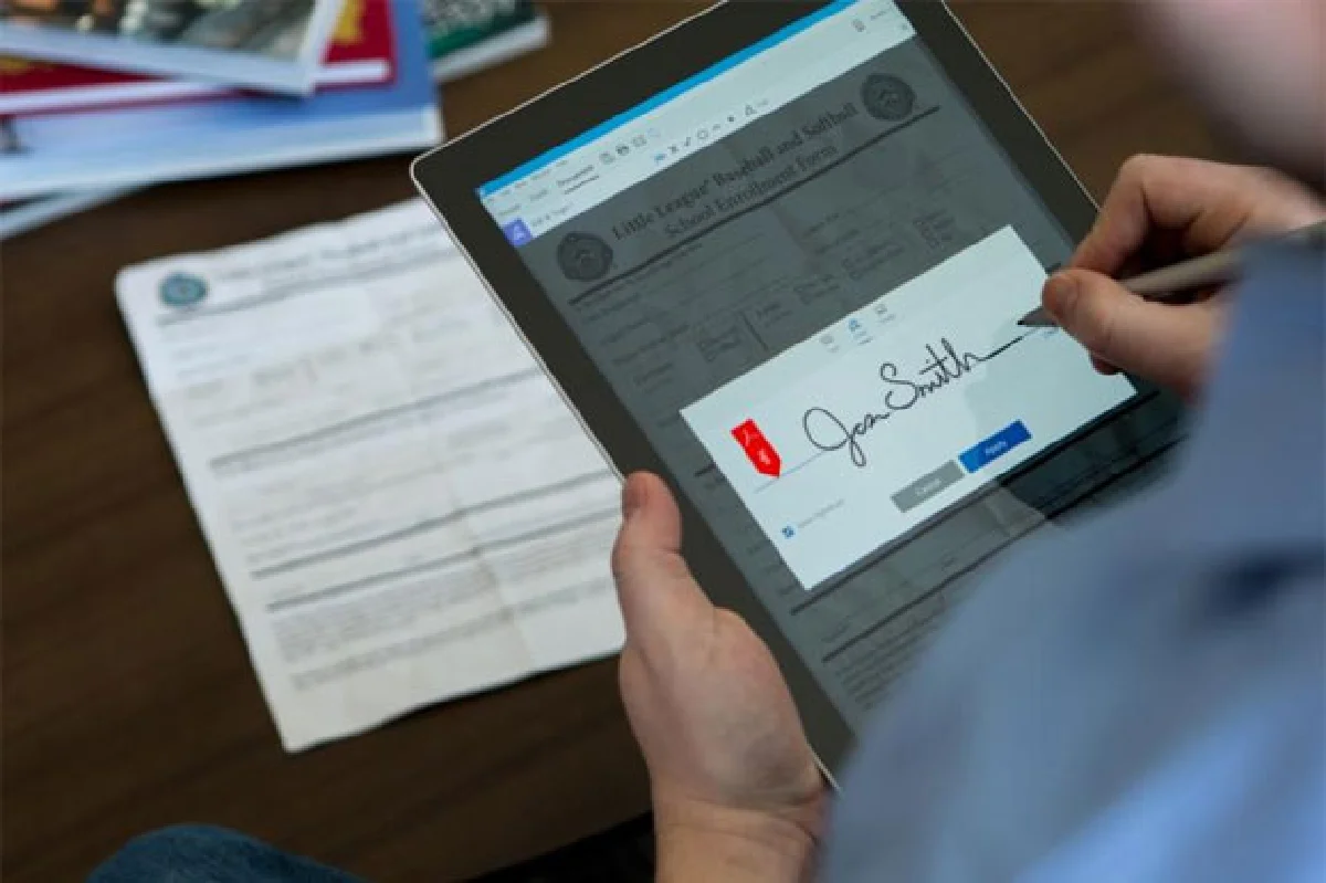 Document Cloud เมื่อเอกสารไม่ได้อยู่บนกระดาษ
