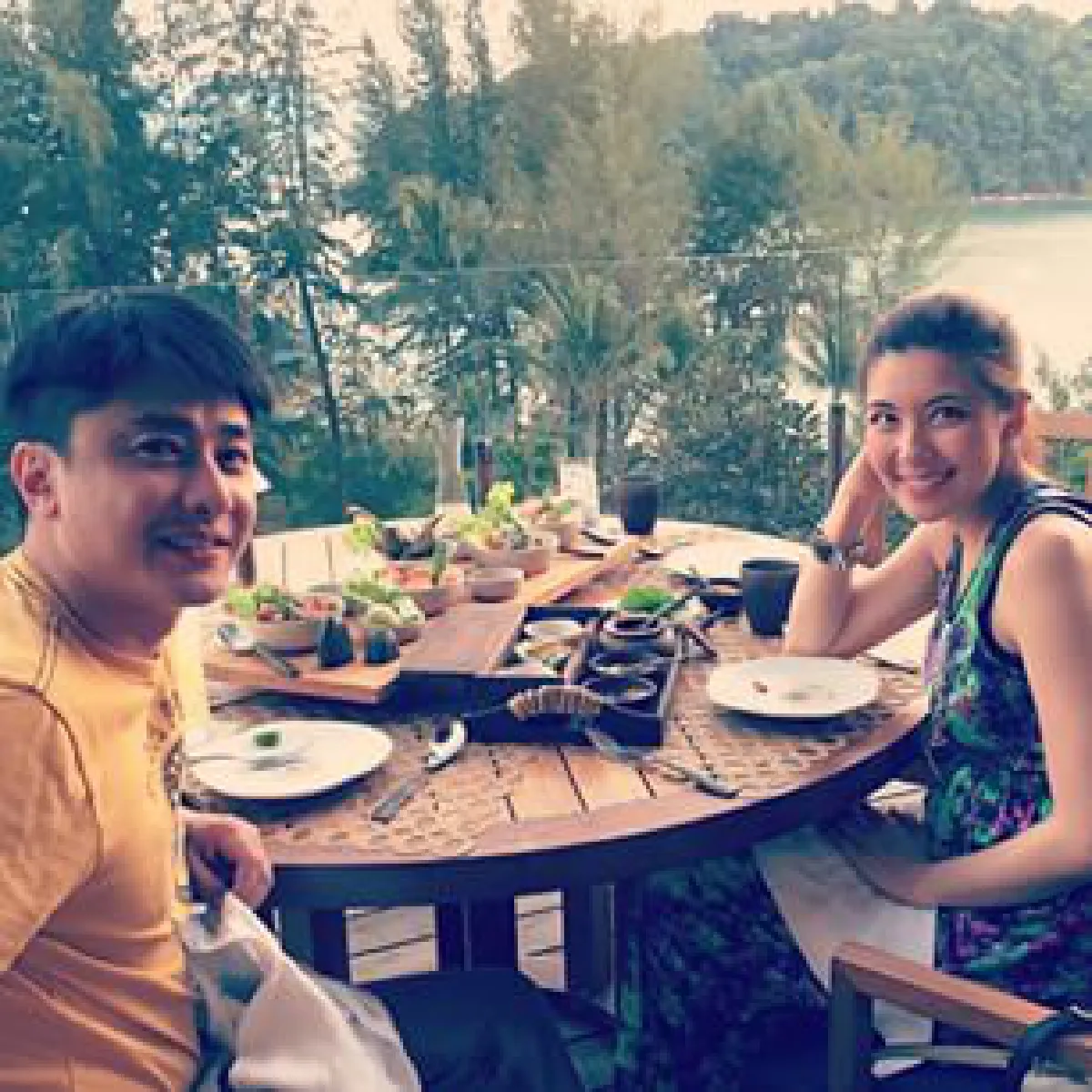 เจนนี่-อั๋นเผยภาพอัลตร้าซาวด์ลูกสาวในครรภ์