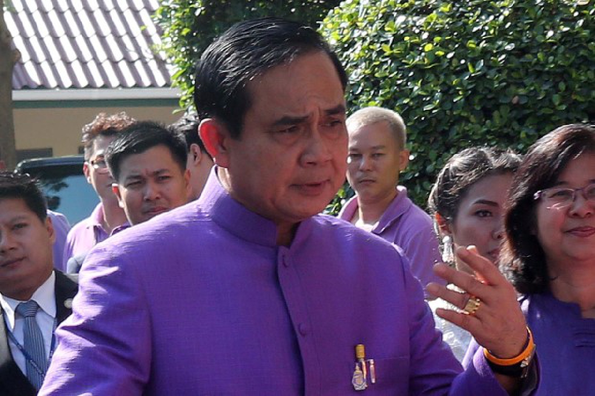 นายกฯสั่งมท.เร่งเก็บข้อมูลรายได้ประชาชน นายกฯสั่งมท.เร่งเก็บข้อมูลรายได้ประชาชน