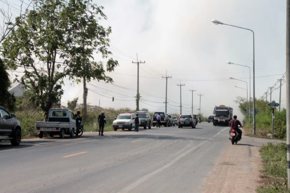 ไฟไหม้กองขยะแปดริ้ว10หมู่บ้านอ่วมควันพิษ