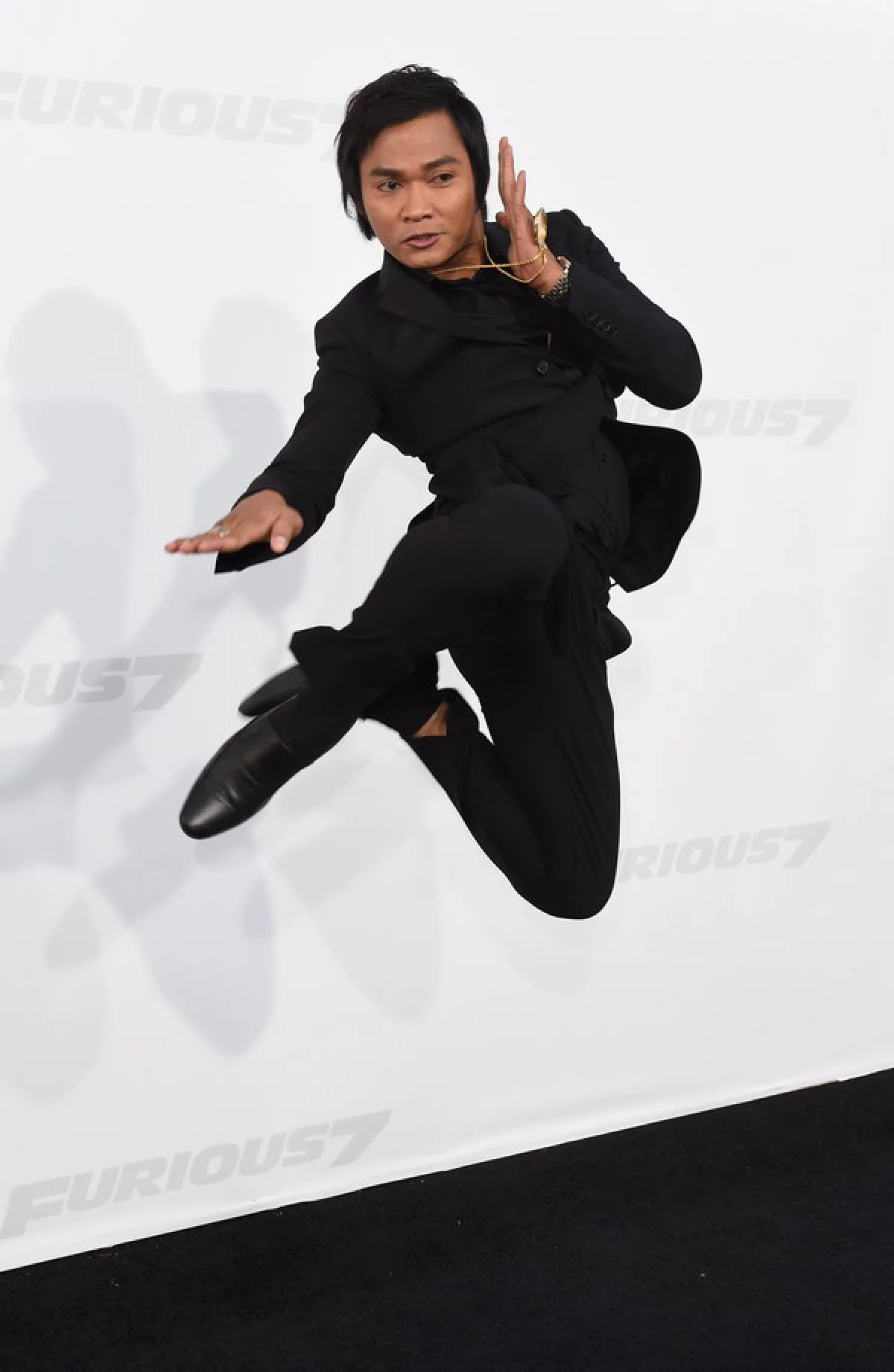 อย่างเท่!"จา พนม" โชว์บู๊กลางงานเปิดตัว Furious7