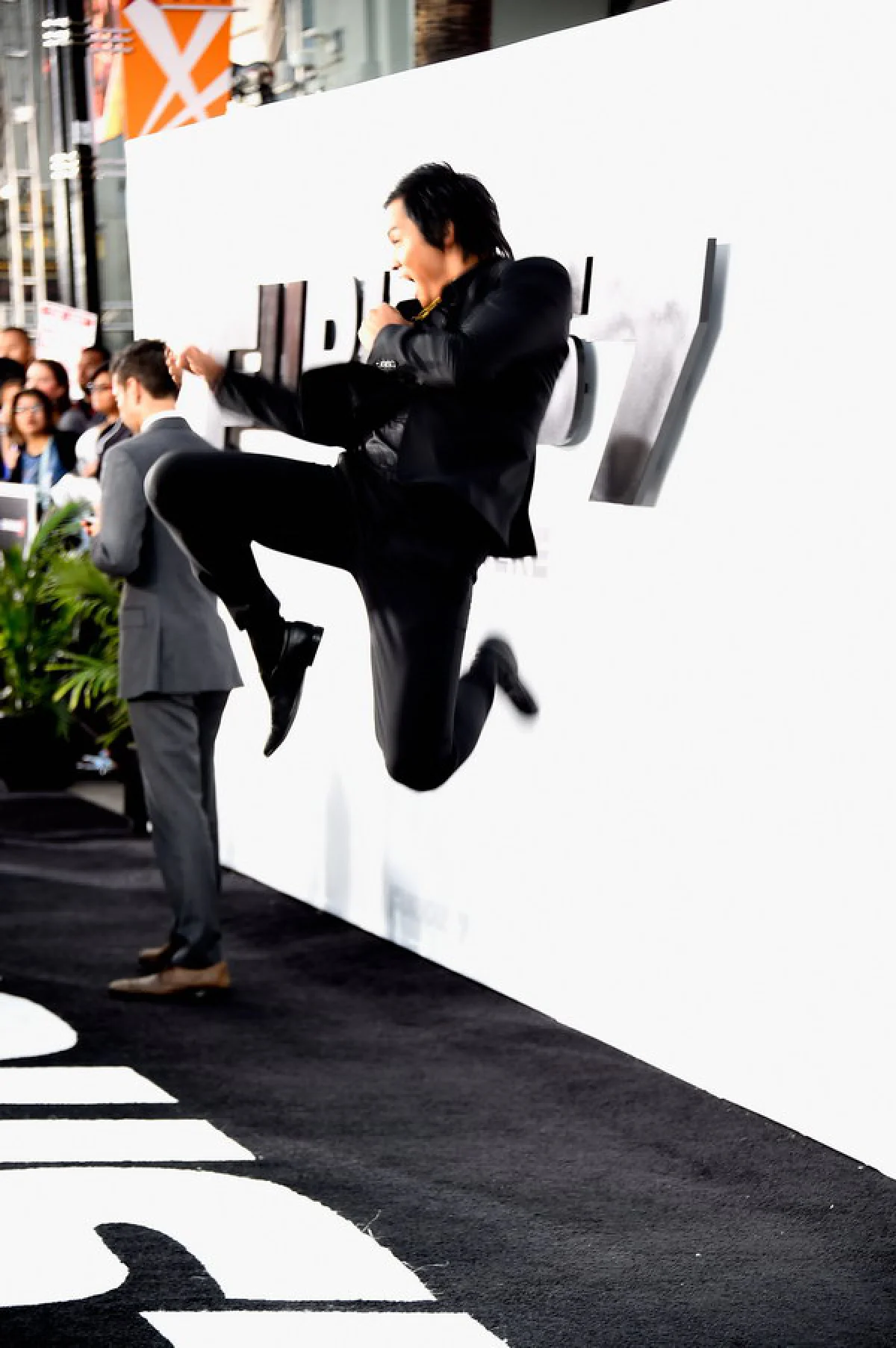 อย่างเท่!"จา พนม" โชว์บู๊กลางงานเปิดตัว Furious7