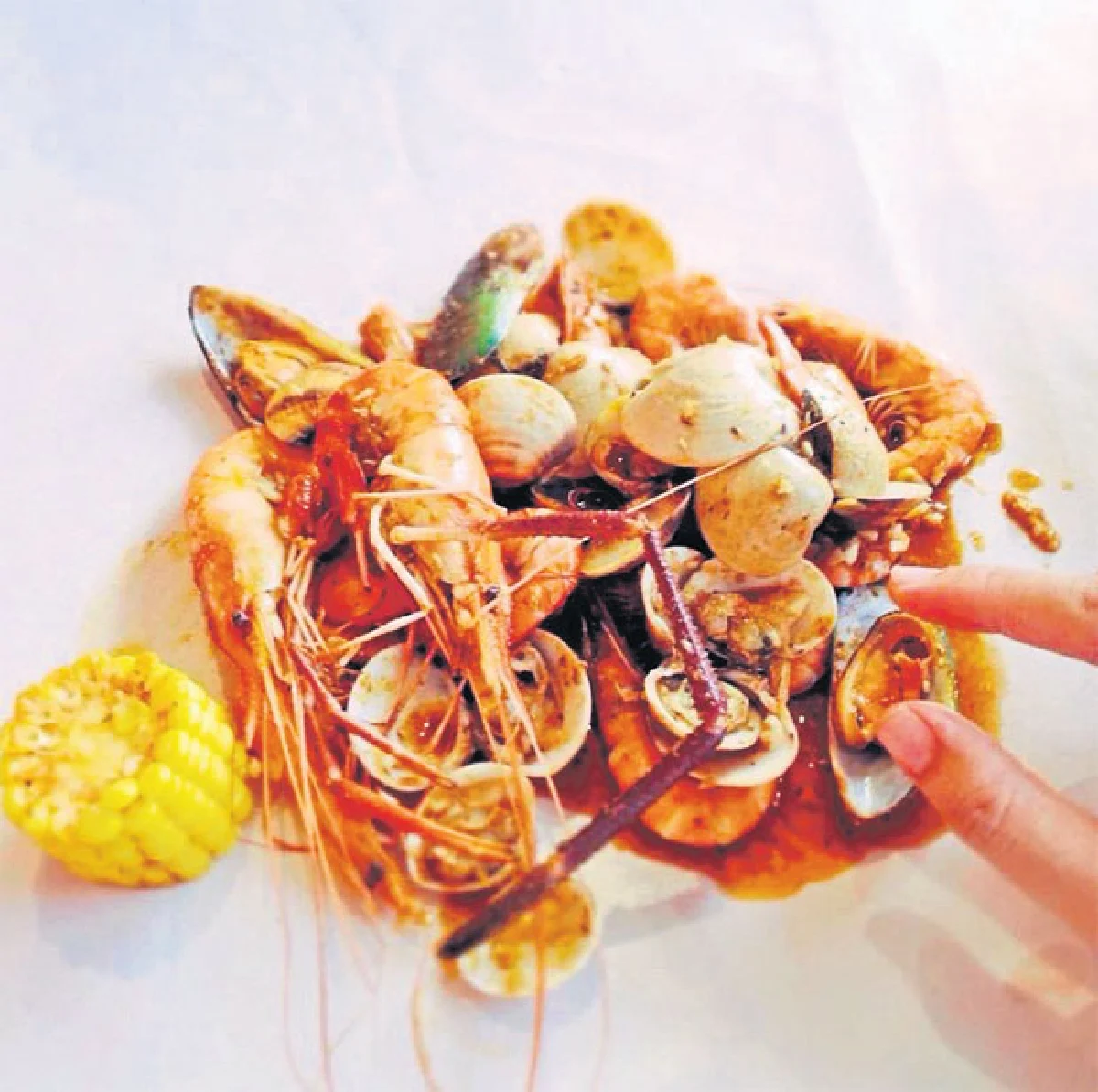 กุ้งถัง กับวัฒนธรรมเปิบมือ