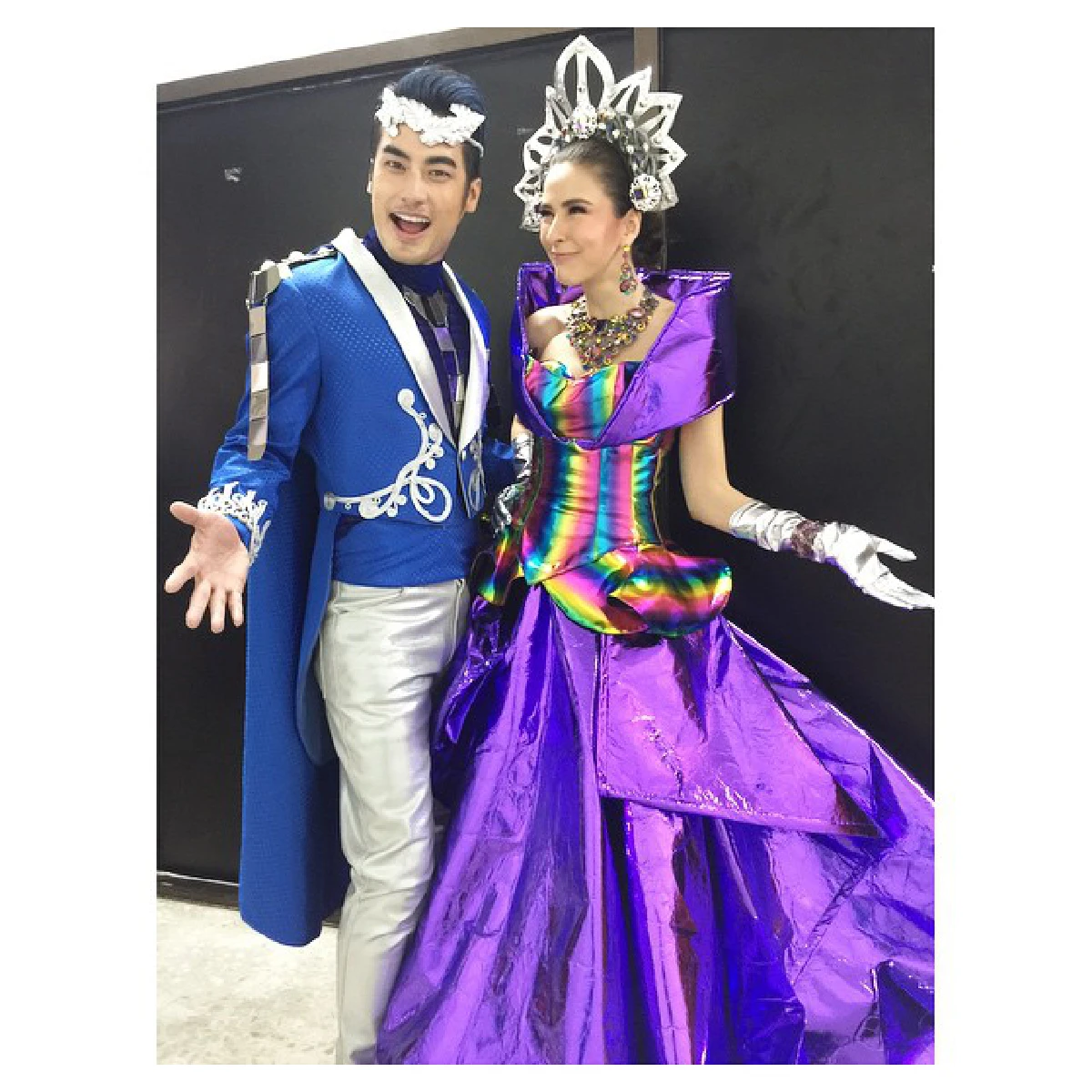 อลังการงานสร้าง..พาเหรดซุปตาร์ในงานครบรอบ45ปี ช่อง3