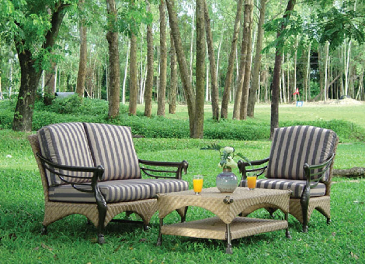 จัดสวนสไตล์ โมเดิร์น ทรอปิคอล