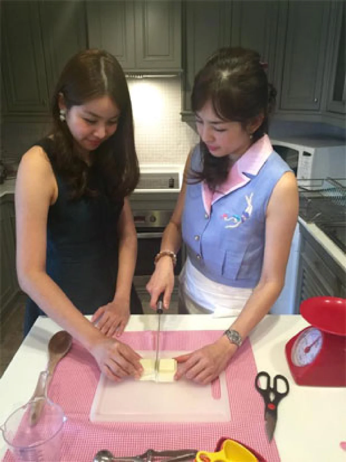 หนีความวุ่นวาย ไปเรียนทำขนม ที่ ครีมที เบคช็อป