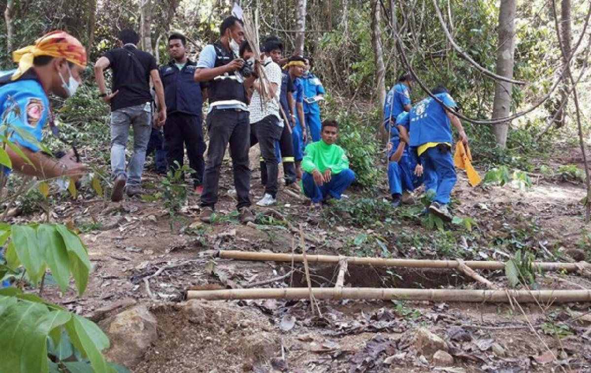 Border camp horrors revealed, official arrested (UPDATED)