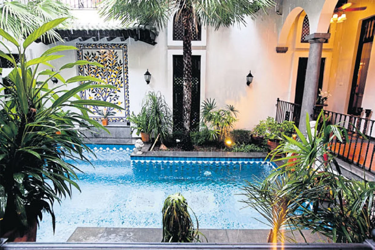 ฐิตินันท์ เกียรติไพบูลย์ กับบ้านหรูสไตล์โมร็อกคัน-สแปนิช