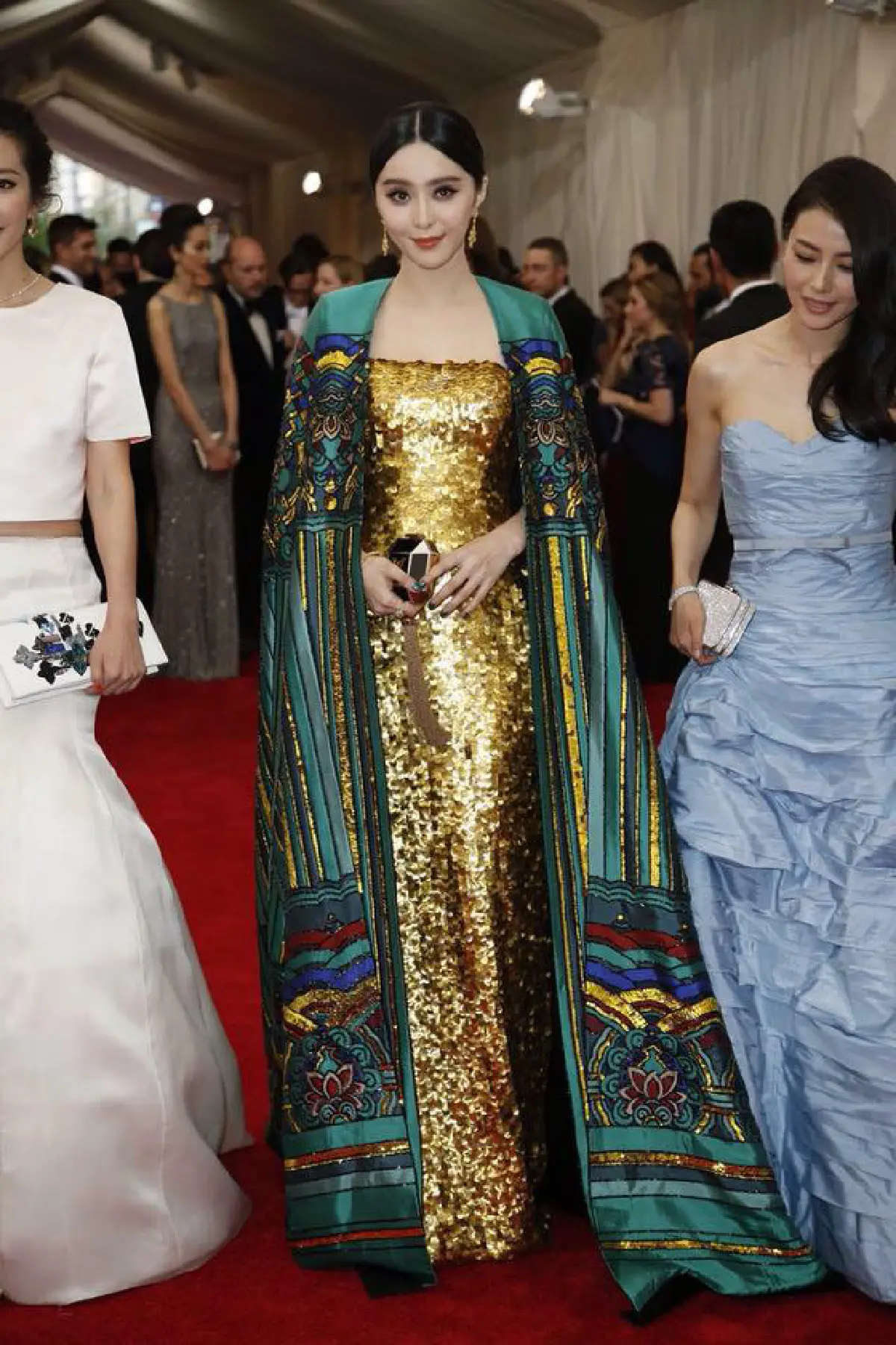 ส่อง!แฟชั่นสวยเจิดของเหล่าคนดังในงาน Met Gala 2015