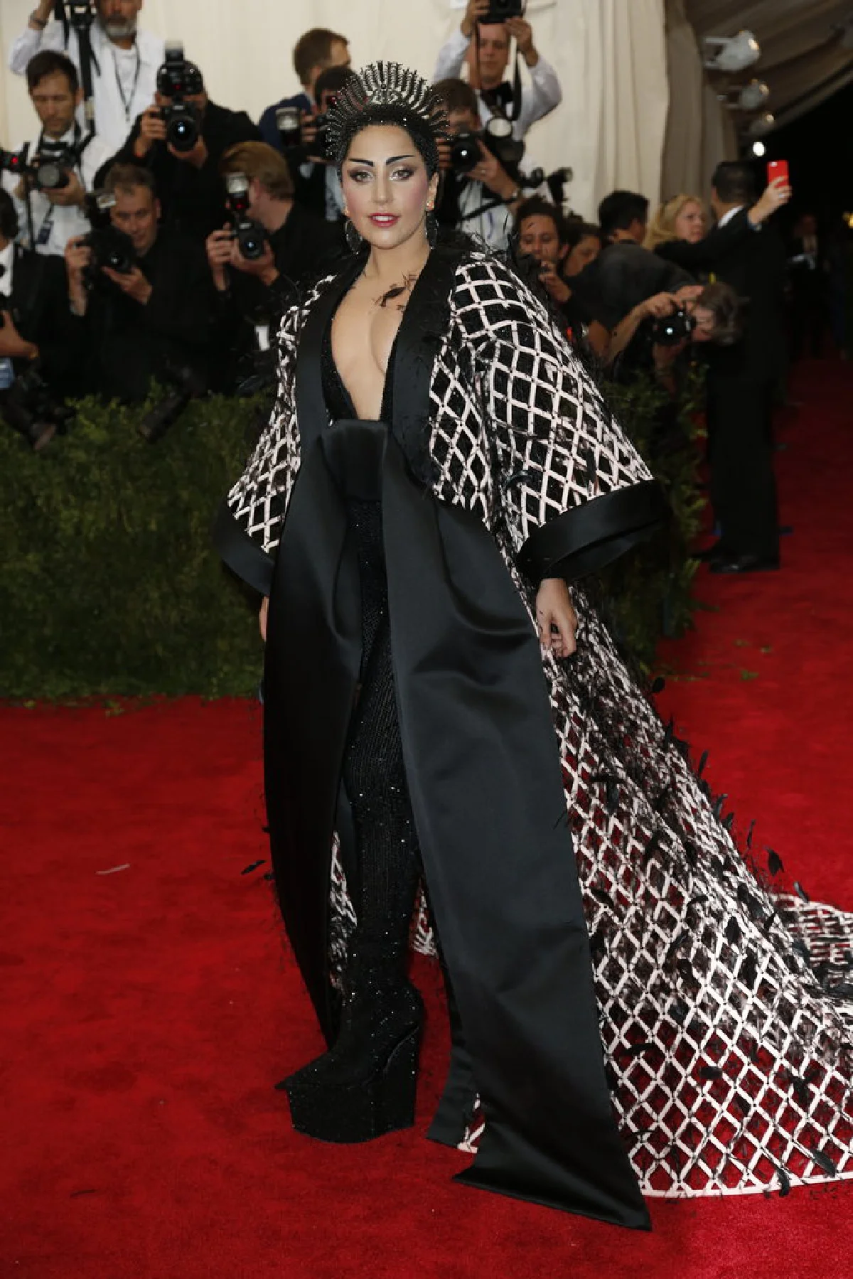 ส่อง!แฟชั่นสวยเจิดของเหล่าคนดังในงาน Met Gala 2015