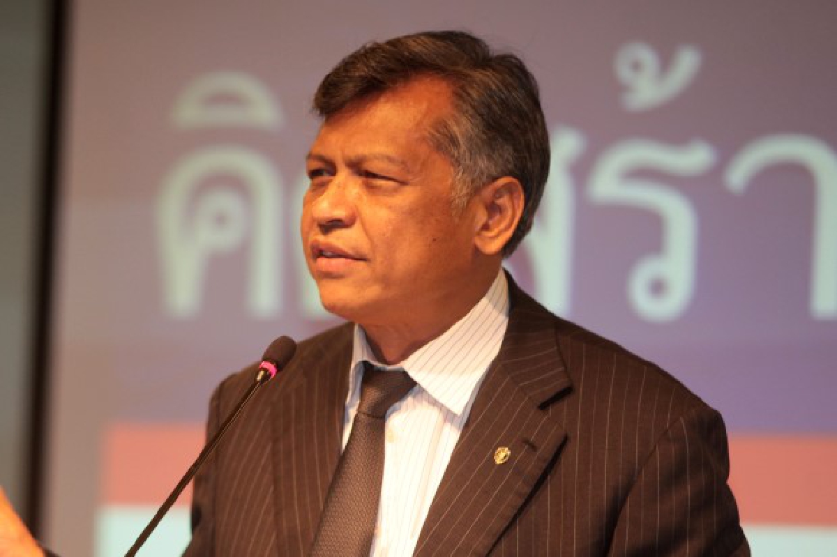 "สุรินทร์"แนะไทยต้องเปลี่ยนตัวเองรับบริบทใหม่โลก "สุรินทร์"แนะไทยต้องเปลี่ยนตัวเองรับบริบทใหม่โลก