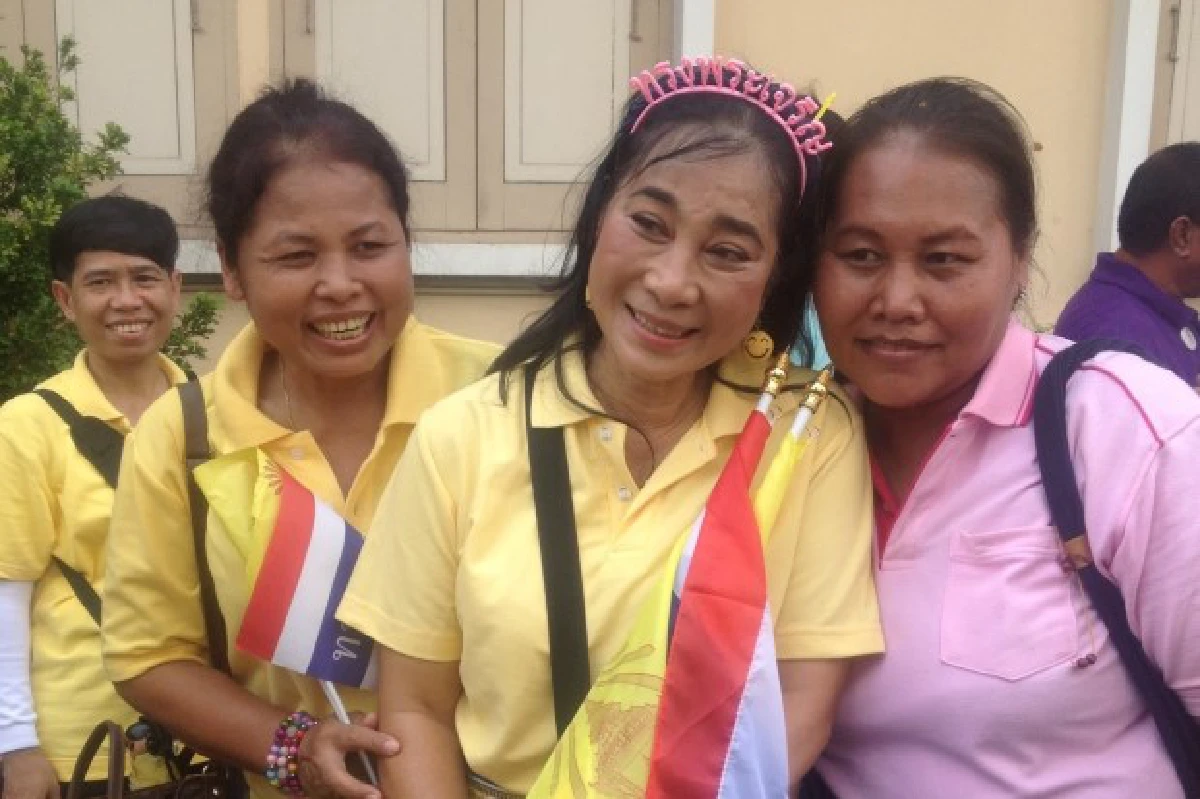 ในหลวง-พระราชินีเสด็จฯประทับวังไกลกังวล