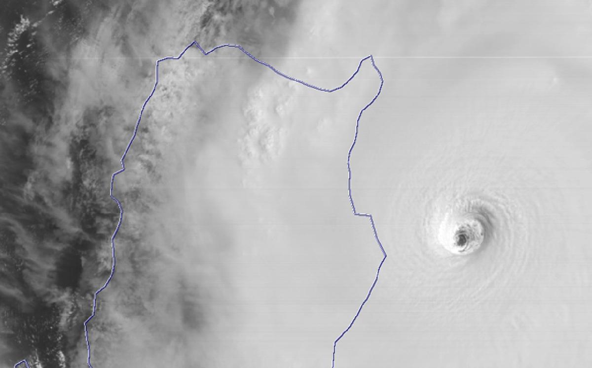 Huge typhoon grazes Philippines and heads past Taiwan to Okinawa