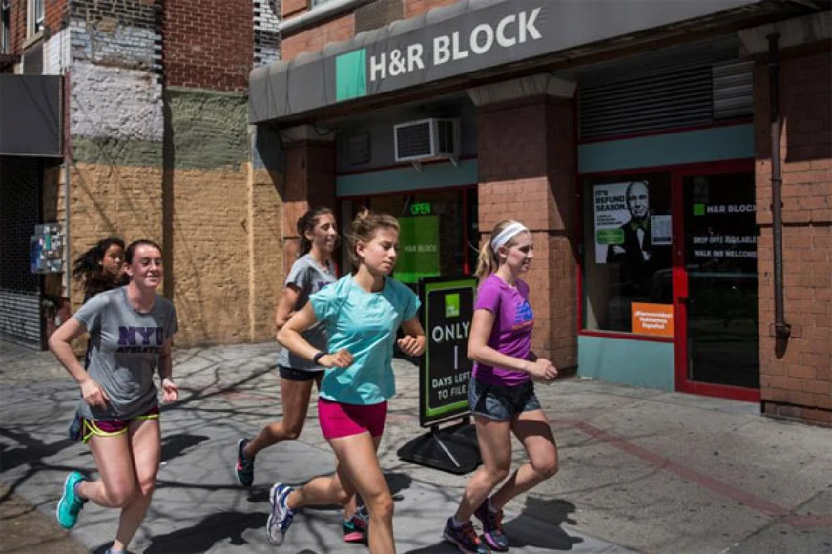 เสื้อผ้ากีฬา ‘ผู้หญิง’ โตแรง เพราะให้มากกว่า ‘ชุดกีฬา’