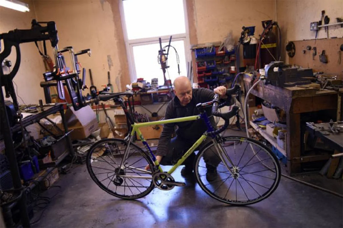 บุรุษนักทำจักรยานแห่งอังกฤษ