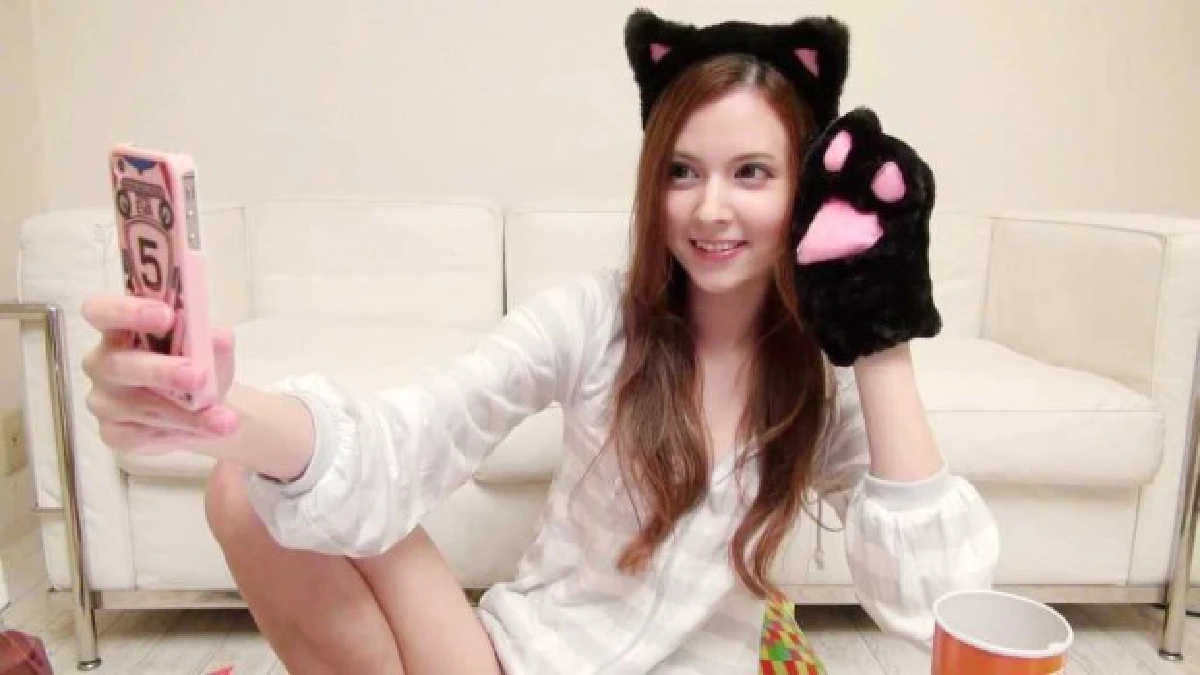 เศรษฐีจีนทุ่มเงินกว่า200ล้านซื้อตัวนางเอก'เอวี'ดัง