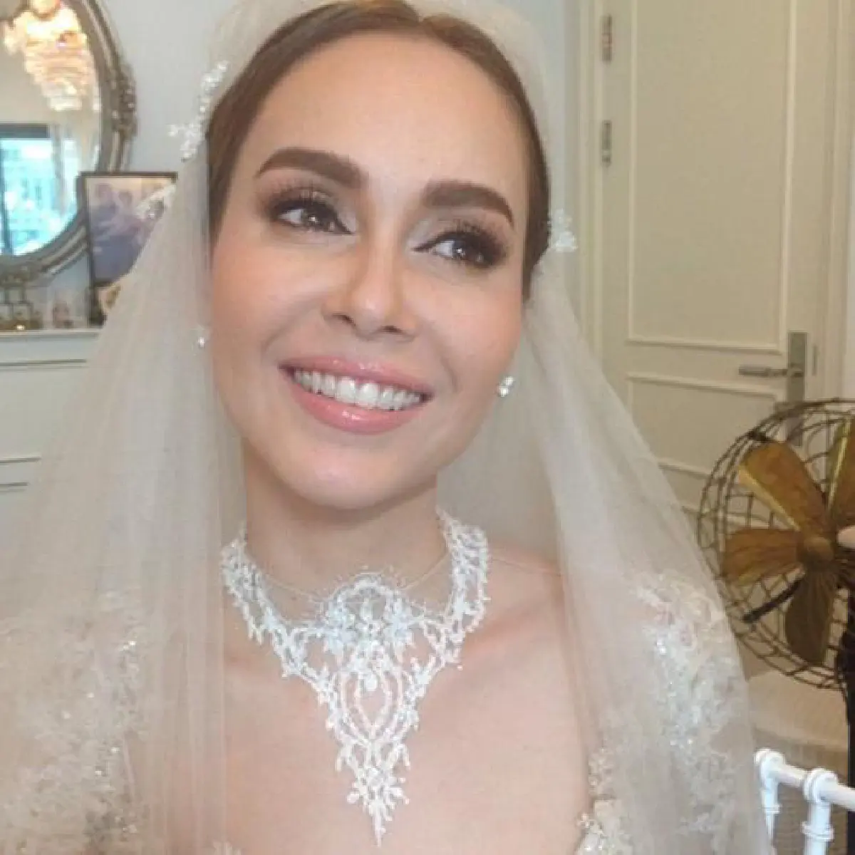 ส่อง!ชุดเจ้าสาวซุปตาร์ สวยเลอค่าวิวาห์อลังการ