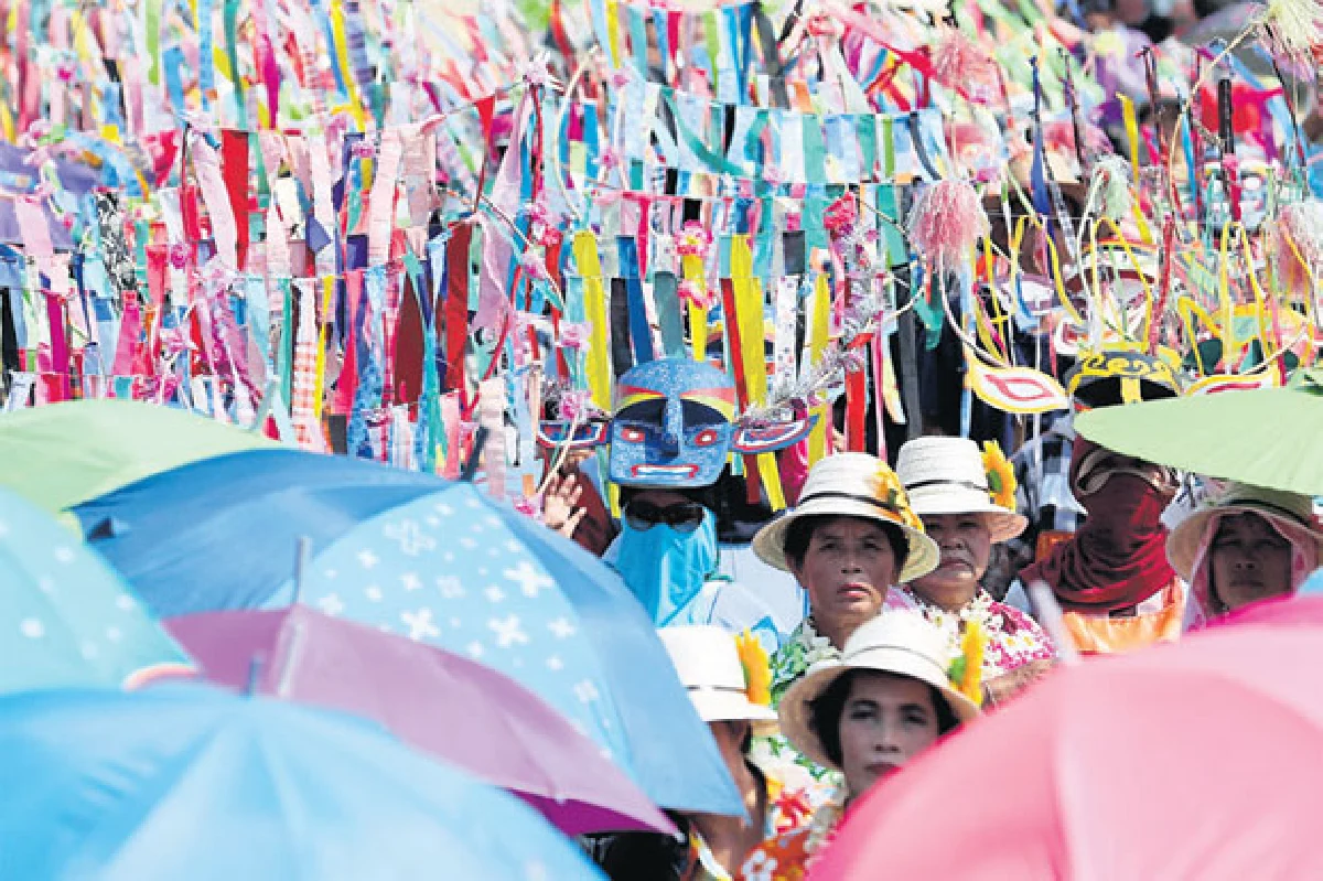 กองทัพผี ขน น้ำ บุกเชียงคาน
