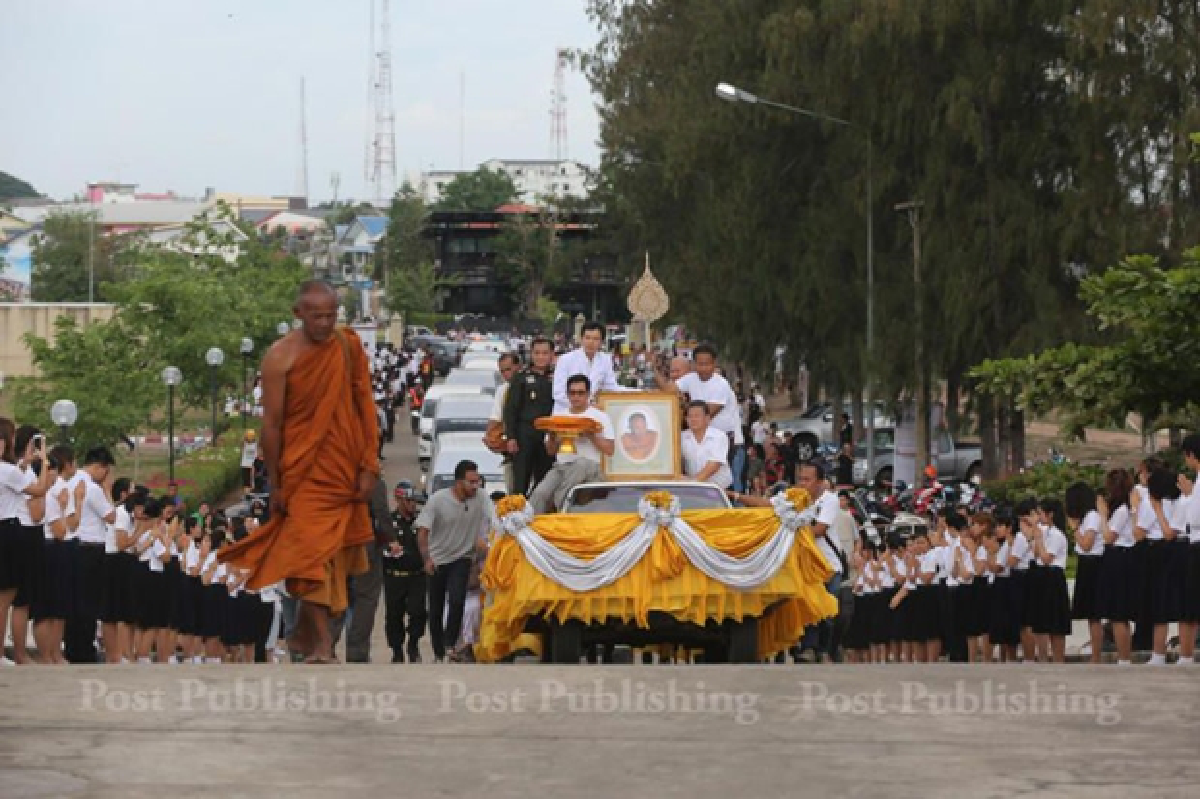Luang Phor Khoon amulets in high demand