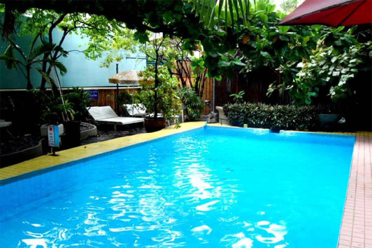 ผ่าอาณาจักรสีรุ้ง แดนนี่ เดอะบีช