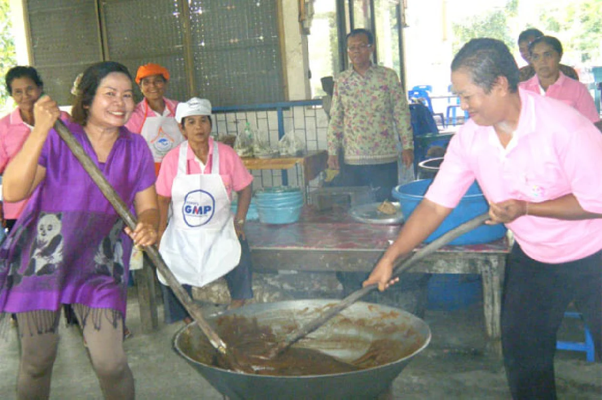 'ยาหนม'สุดยอดขนม สินค้าขึ้นชื่อบ้านควนหนองกก
