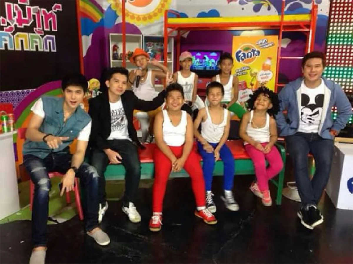 จาก สควิชี่ ถึง เอฟซี