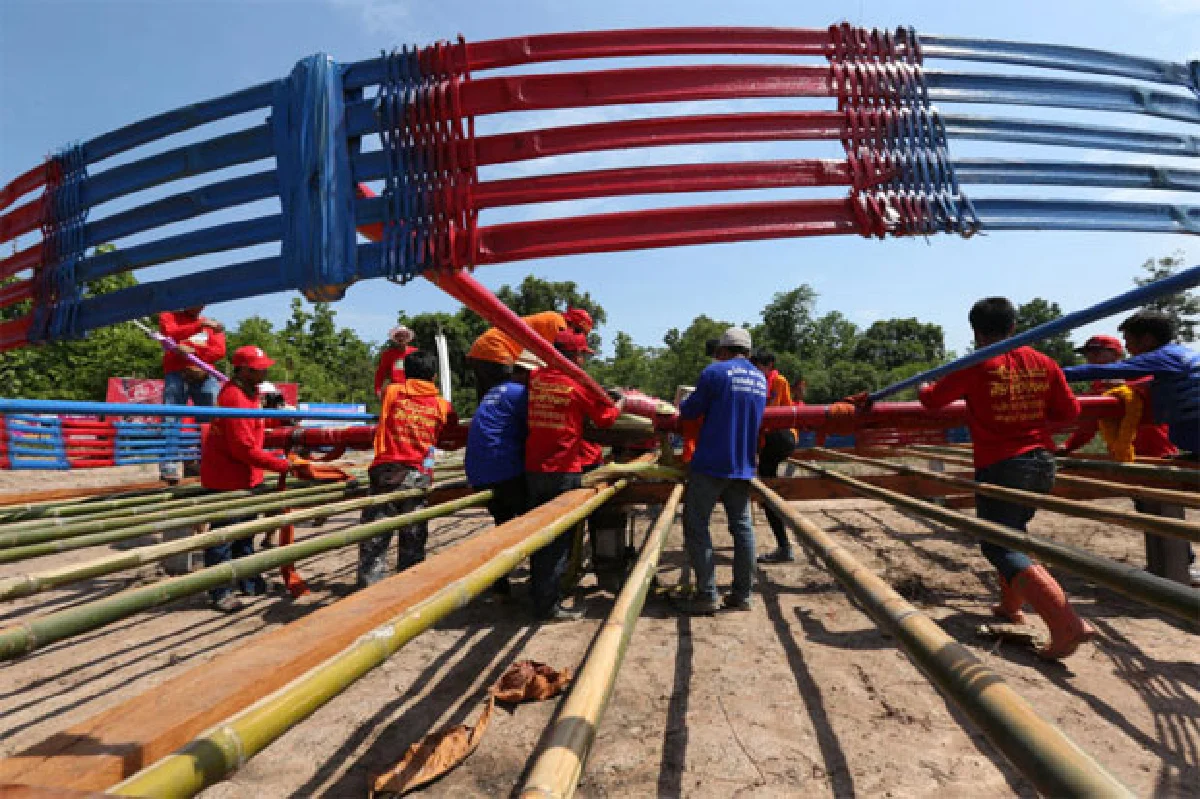 ตะไลสิบล้าน! ขีปนาวุธขอฝน