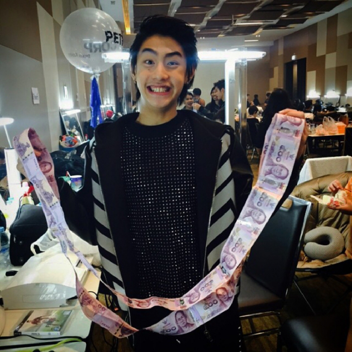 ตามรอยพ่อเจ!"เจ้านาย-เจ้าขุน"ร้องเต้นดั่งมืออาชีพ