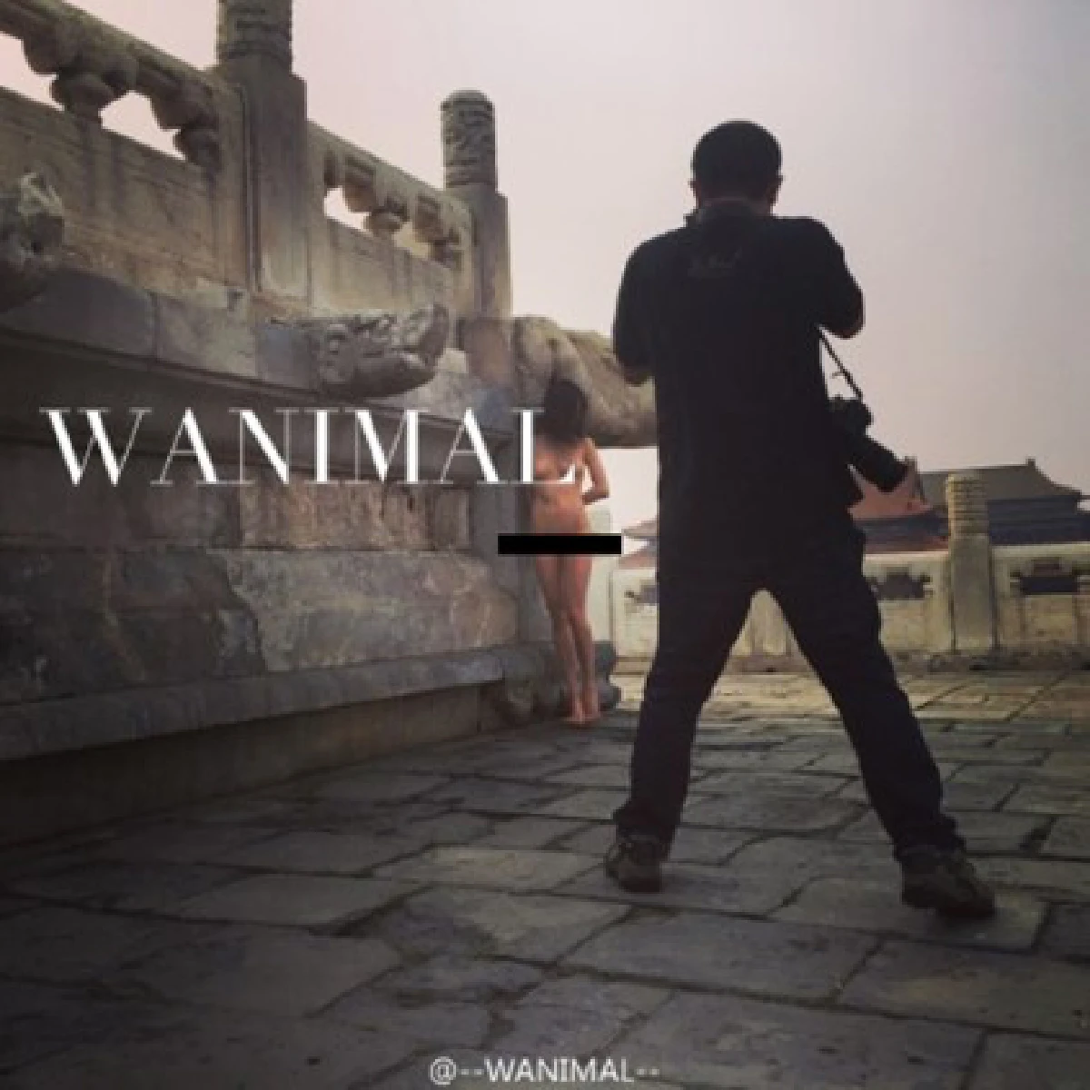 รุมจวกนางแบบจีนถ่ายนู้ดในพระราชวังต้องห้าม