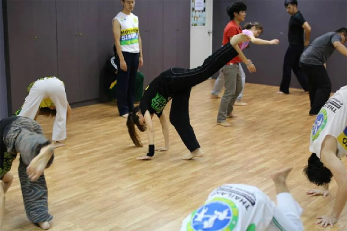 คาโปเอร่า สู้ขยับจับจังหวะดนตรี