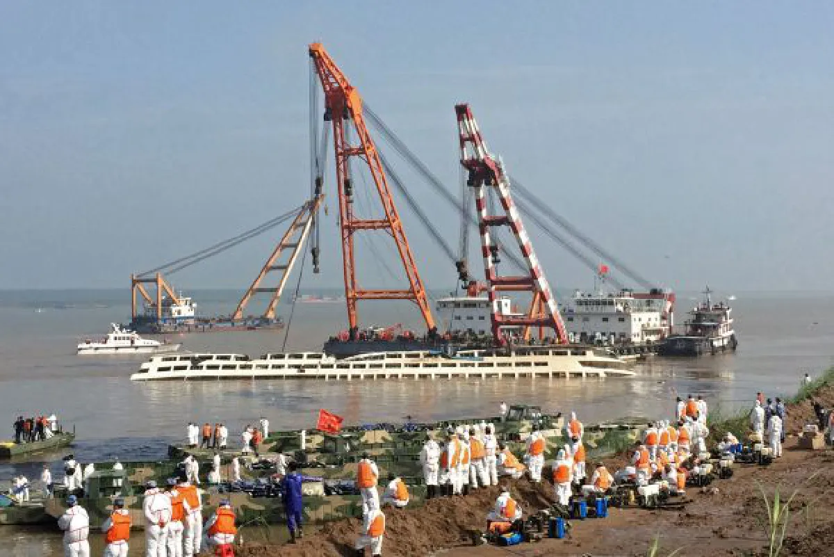 China ship disaster: No more survivors