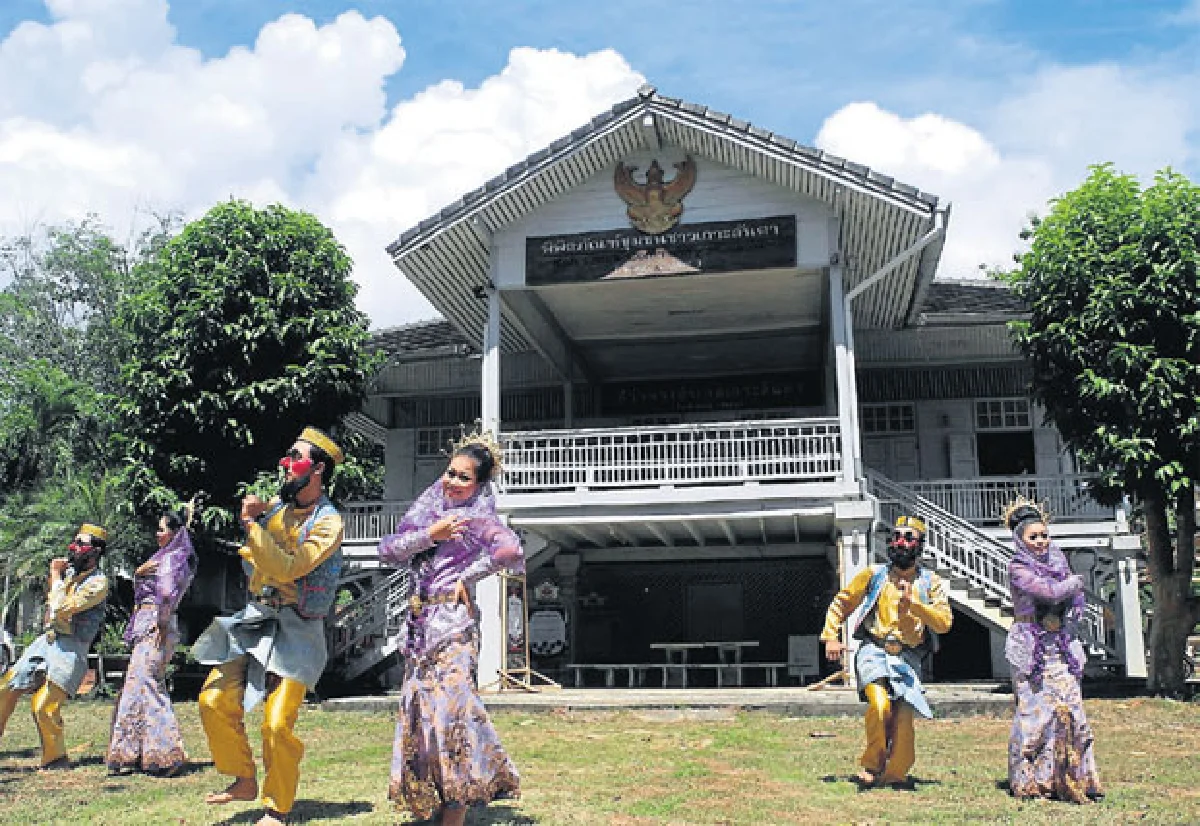 ลูกปัด พิพิธภัณฑ์ & การท่องเที่ยว จาก ‘หินตั้ง ไฟส่อง’ สู่ ‘มิวเซียม คัลเจอร์’