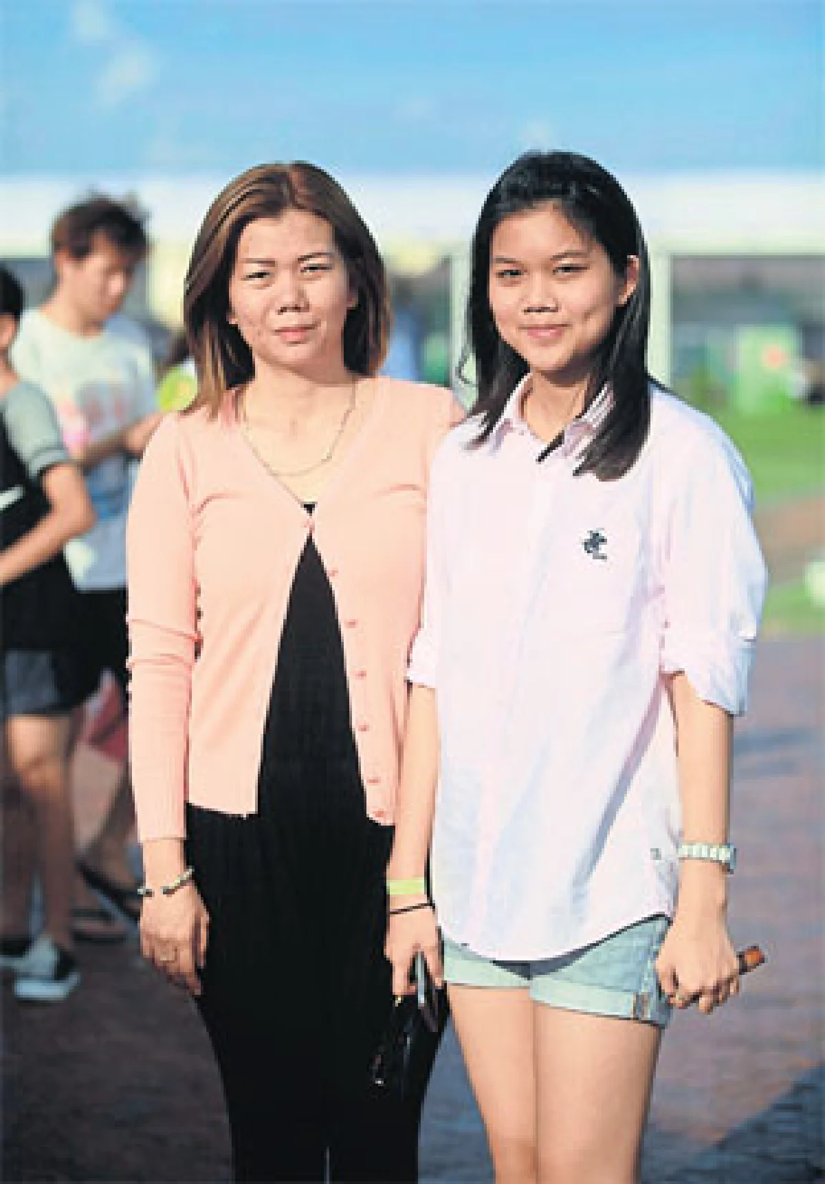 ผู้คน เทศกาลที่พุทธมณฑล