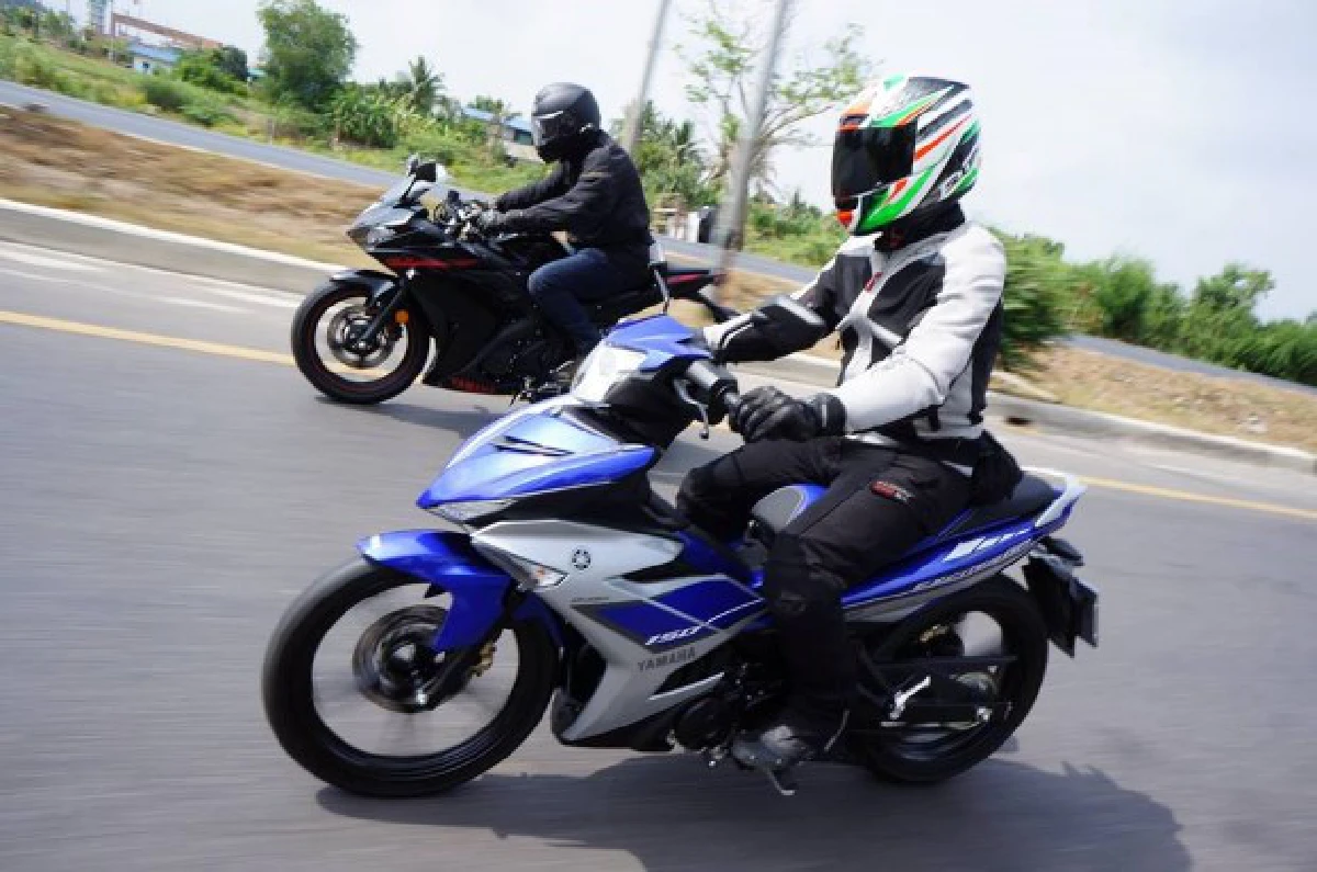 ลองขี่ตั้งแต่เล็กยันใหญ่ Exciter150-R15-R3