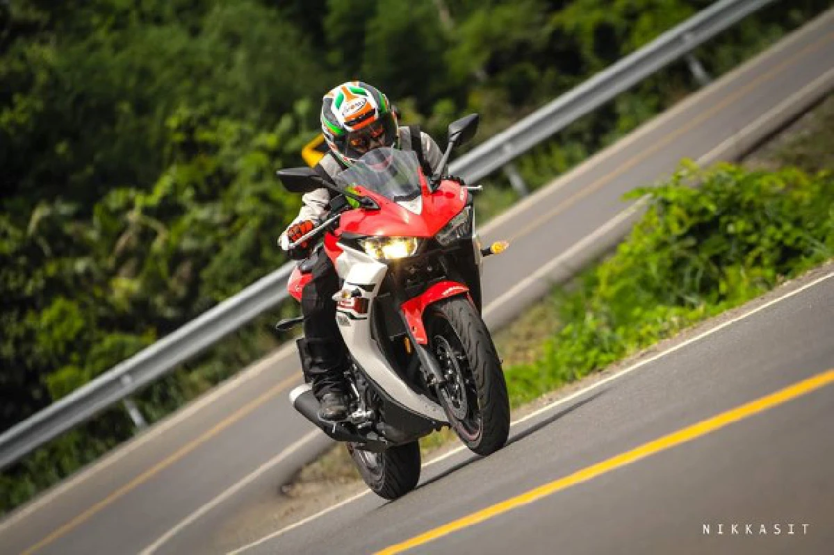 ลองขี่ตั้งแต่เล็กยันใหญ่ Exciter150-R15-R3