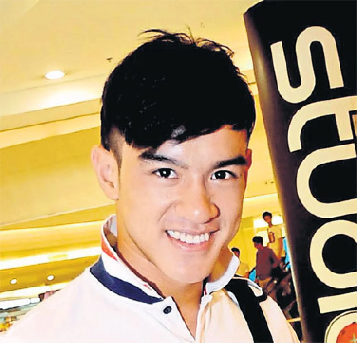 หล่อ-สวย...โดน(ใจ)...เก่ง(จริง)