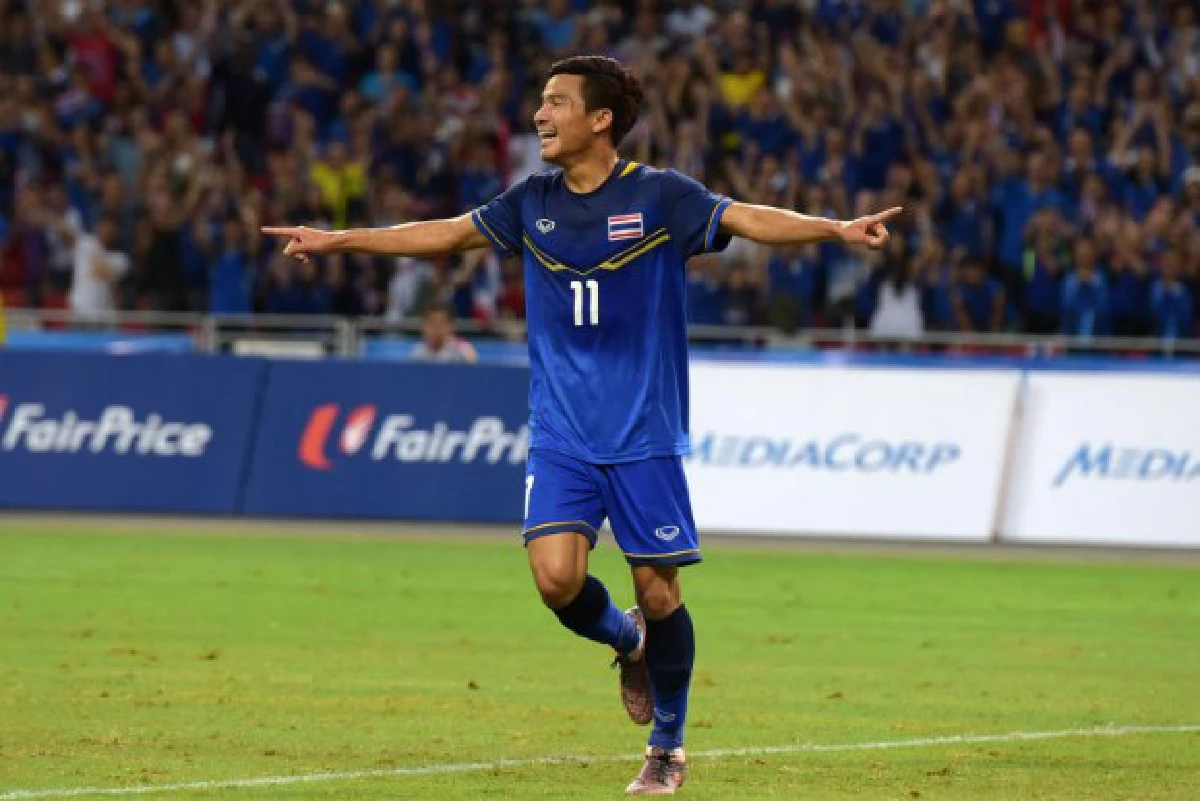 "ช้างศึก" อัดเมียนมา 3-0 ครองแชมป์บอลซีเกมส์