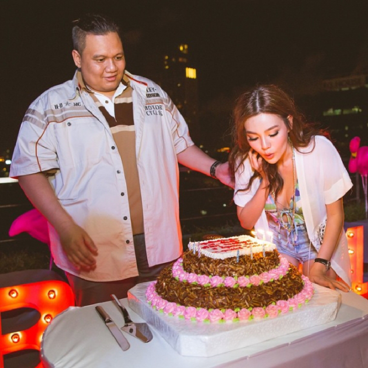 ชิคเว่อร์!ปาร์ตี้วันเกิด"ดิว อริสรา"เนรมิตเป็นหาดส่วนตัว