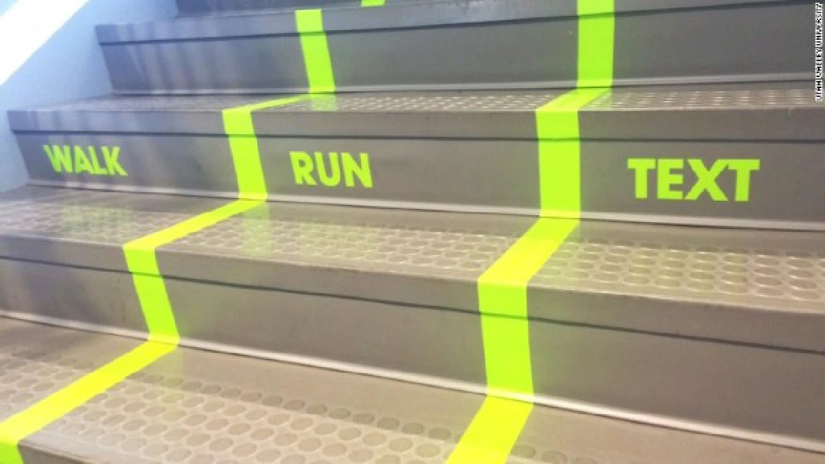 มหาวิทยาลัยในสหรัฐฯตีเส้นแบ่งทาง'เดิน-วิ่ง-แชท'