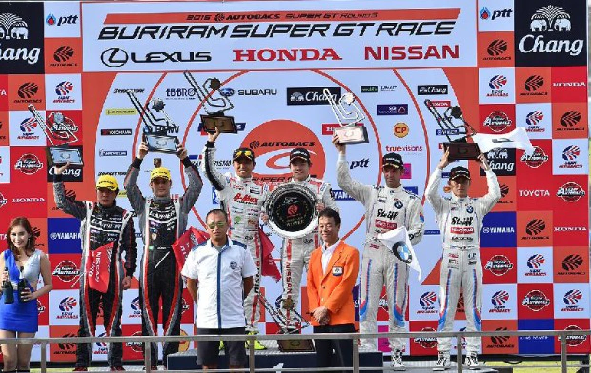 "ทีมโมลา" ผงาด บุรีรัมย์ ซูเปอร์ จีที 2015