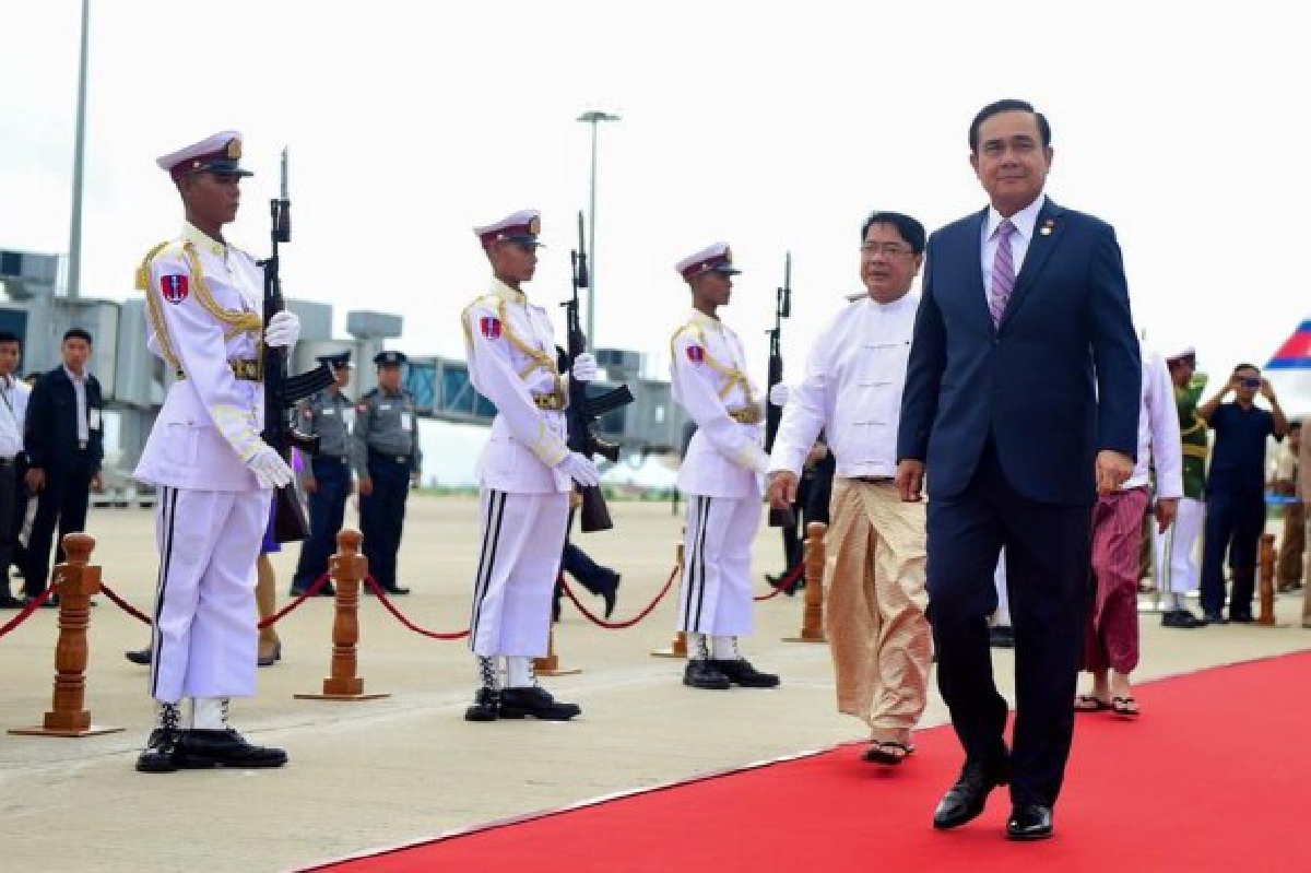 นายกฯถึงเมียนมาร่วมประชุมสุดยอด ACMECS นายกฯถึงเมียนมาร่วมประชุมสุดยอด ACMECS